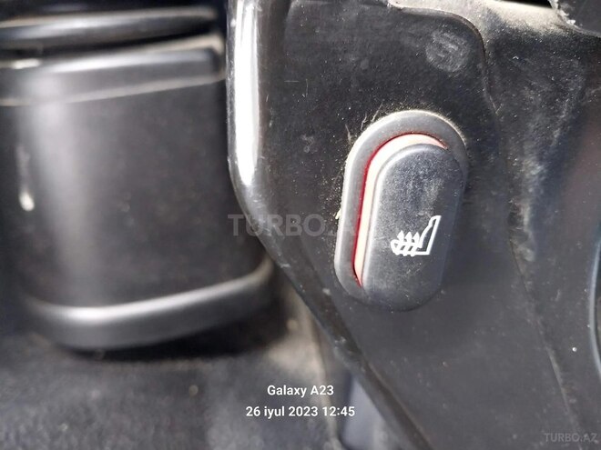 Ford Transit-14