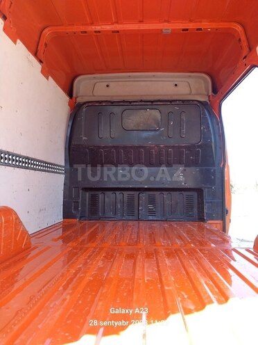 Ford Transit-7