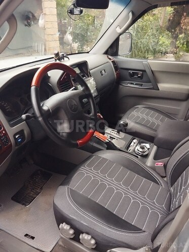 Mitsubishi Pajero 2005, 219,000 km - 3.0 l - Lənkəran