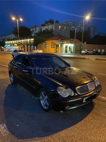 Mercedes C 320 2001, 230,000 km - 3.2 л - Bakı