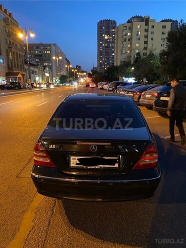 Mercedes C 320 2001, 230,000 km - 3.2 л - Bakı