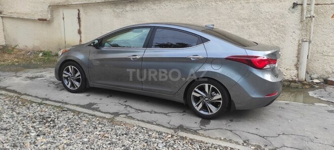 Hyundai Elantra 2015, 233,355 km - 1.8 l - Sumqayıt