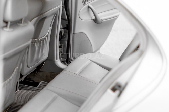 Mercedes C 230 2006, 276,000 km - 2.5 l - Bakı