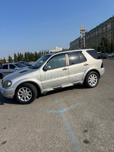 Mercedes  2003, 325,523 km - 4.0 л - Sumqayıt