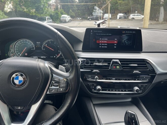 BMW 520 2017, 116,250 km - 2.0 l - Bakı