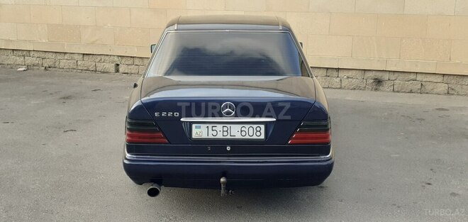 Mercedes E 200 1995, 359,683 km - 2.0 l - Bakı