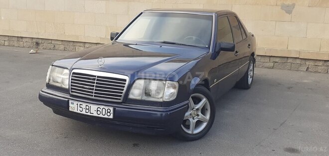 Mercedes E 200 1995, 359,683 km - 2.0 l - Bakı