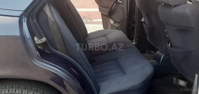 Mercedes E 200 1995, 359,683 km - 2.0 l - Bakı