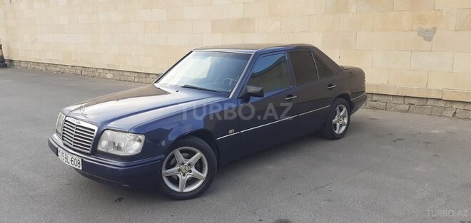 Mercedes E 200 1995, 359,683 km - 2.0 l - Bakı