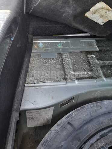 Volkswagen Passat 2004, 200,000 km - 1.8 l - Bakı
