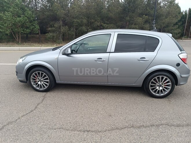 Opel Astra 2006, 196,256 km - 1.4 l - Gəncə