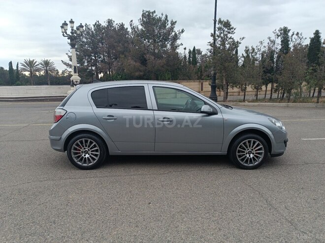 Opel Astra 2006, 196,256 km - 1.4 l - Gəncə