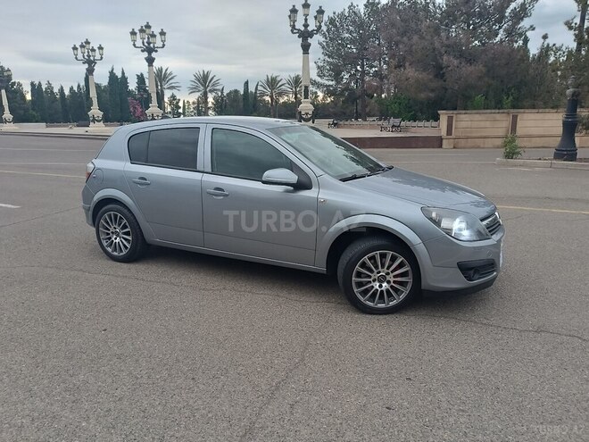 Opel Astra 2006, 196,256 km - 1.4 l - Gəncə