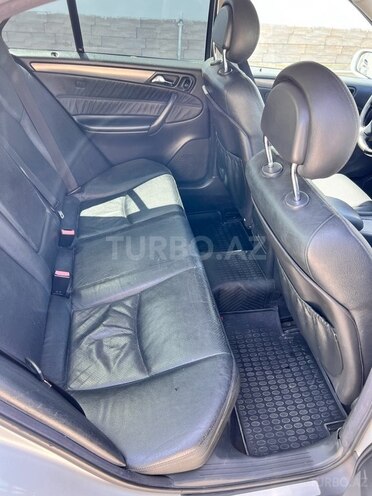 Mercedes C 200 2000, 357,000 km - 2.0 л - Bakı