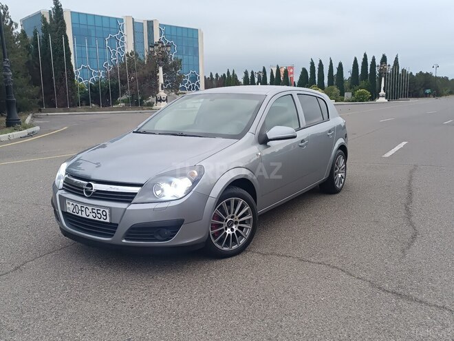 Opel Astra 2006, 196,256 km - 1.4 l - Gəncə