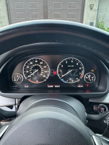 BMW X5-8