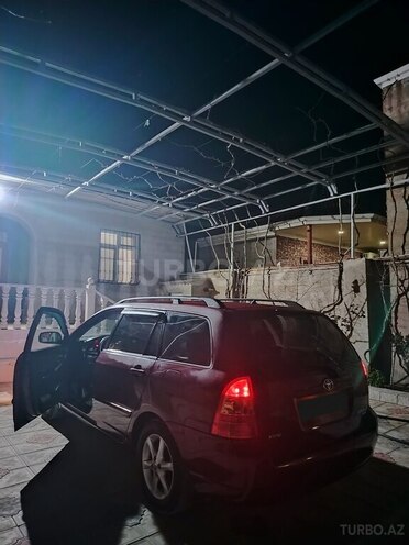 Toyota Corolla 2006, 228,120 km - 1.4 l - Bakı