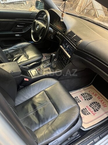 BMW 530 2002, 392,000 km - 3.0 l - Bakı