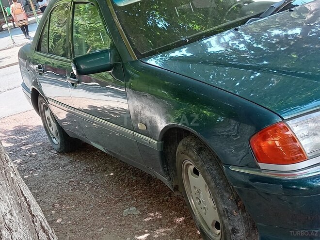 Mercedes C 220 1994, 689,678 km - 2.2 l - Sumqayıt
