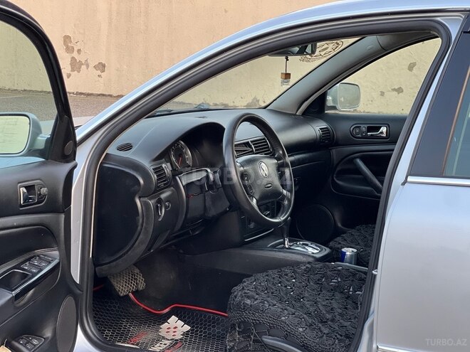 Volkswagen Passat 2002, 258,741 km - 1.8 l - Sumqayıt