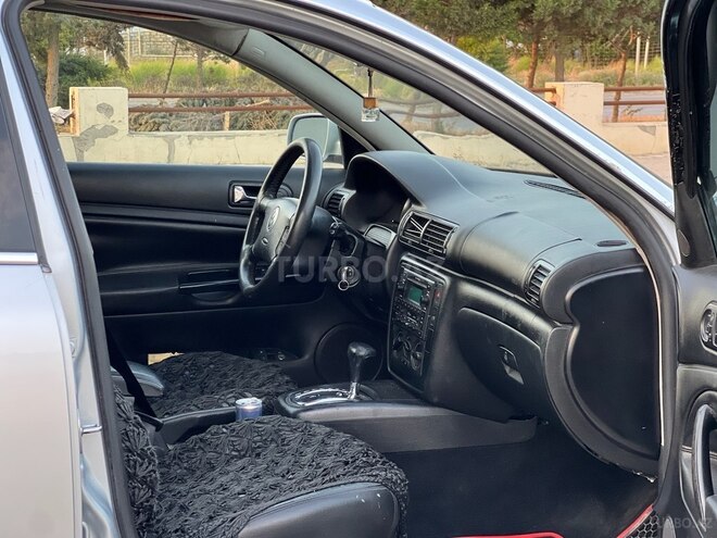 Volkswagen Passat 2002, 258,741 km - 1.8 l - Sumqayıt