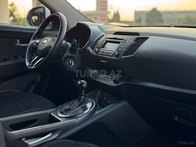 Kia Sportage 2012, 298,000 km - 2.0 л - Bakı