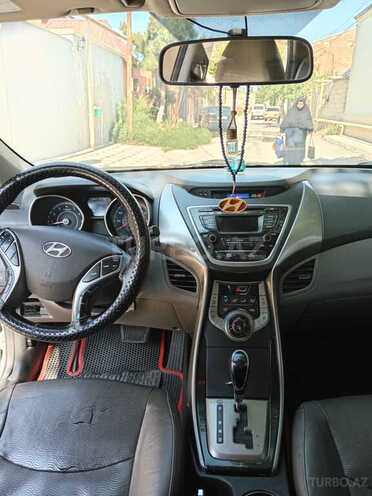 Hyundai Elantra 2013, 200,600 km - 1.8 л - Bakı