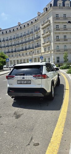 Toyota RAV4-5