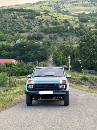 LADA (VAZ) Niva 2015, 90,091 km - 1.7 l - Yardımlı