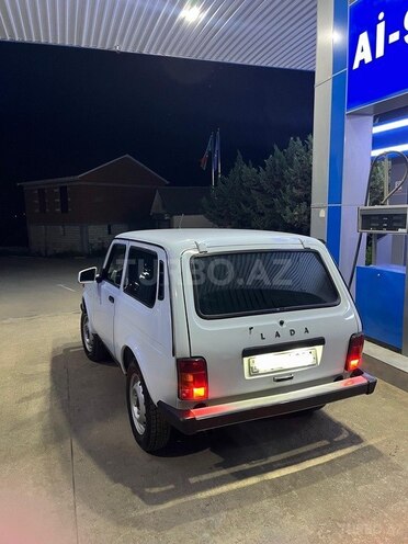 LADA (VAZ) Niva 2015, 90,091 km - 1.7 l - Yardımlı