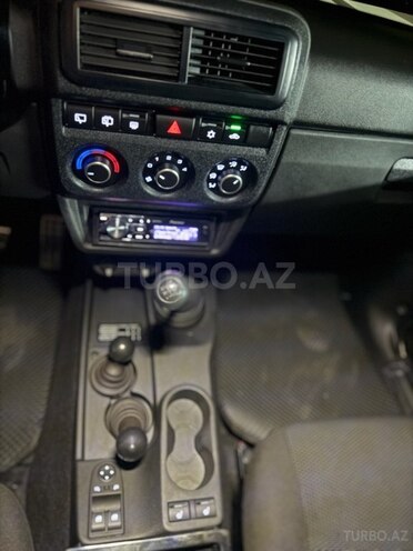 LADA (VAZ) Niva 2024, 12,000 km - 1.7 l - Bakı