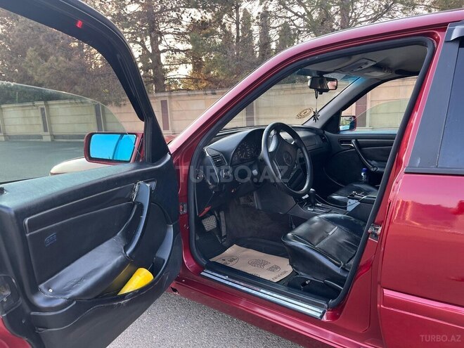 Mercedes C 200 1995, 278,500 km - 2.0 l - Gəncə