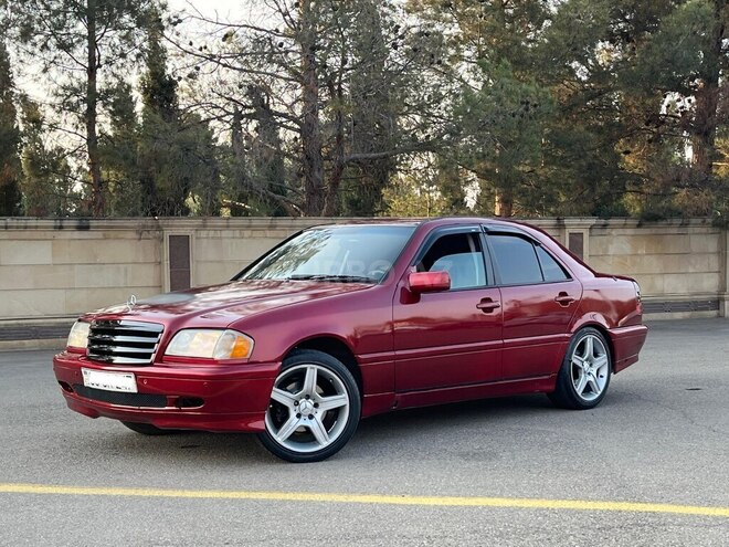 Mercedes C 200 1995, 278,500 km - 2.0 l - Gəncə