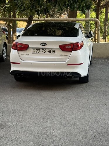 Kia Optima-4