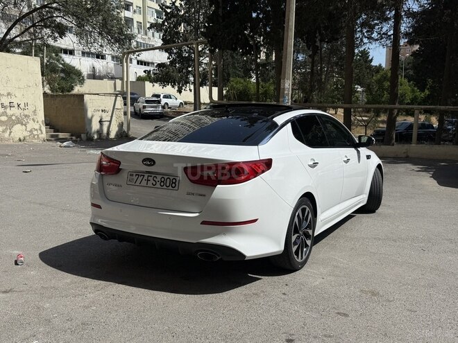 Kia Optima-3