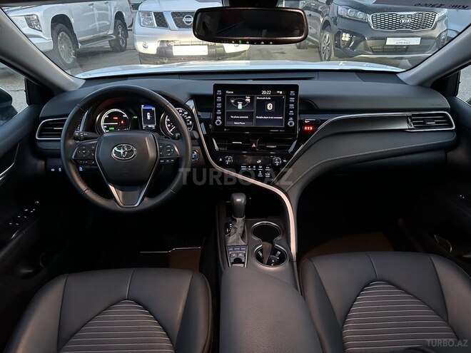 Toyota Camry 2023, 23,800 km - 2.5 l - Bakı
