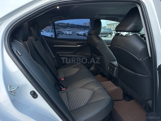 Toyota Camry 2023, 23,800 km - 2.5 l - Bakı
