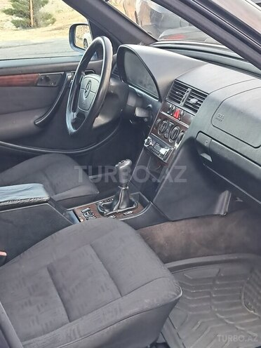 Mercedes C 180 1997, 300,000 km - 1.8 л - Bakı