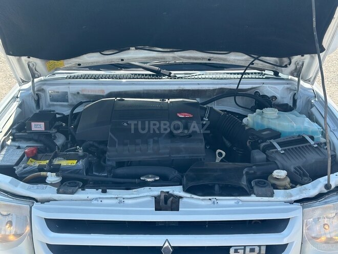 Mitsubishi Pajero io 2000, 230,000 km - 2.0 л - Bakı