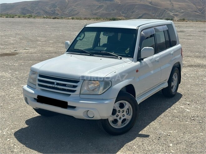 Mitsubishi Pajero io 2000, 230,000 km - 2.0 л - Bakı