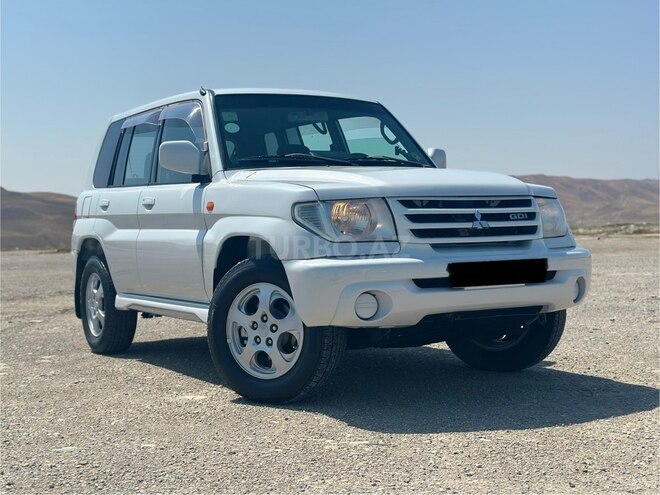 Mitsubishi Pajero io 2000, 230,000 km - 2.0 л - Bakı