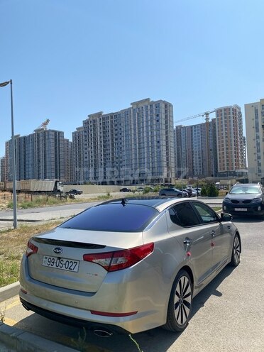 Kia Optima-5