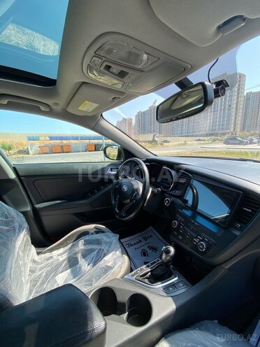 Kia Optima-13
