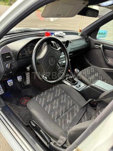 Mercedes C 200 1998, 280,000 km - 2.0 л - Gəncə