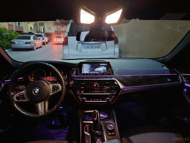 BMW 520 2019, 121,000 km - 2.0 l - Bakı
