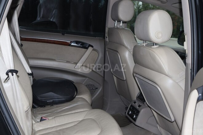 Audi Q7 2008, 251,000 km - 4.2 l - Gəncə