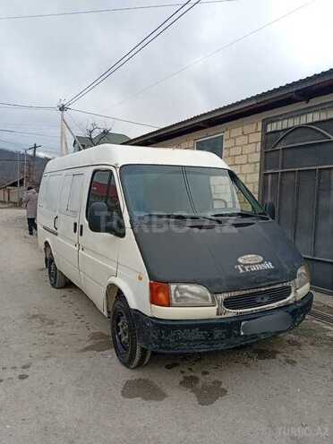 Ford Transit 1991, 999,999 km - 2.5 l - Quba