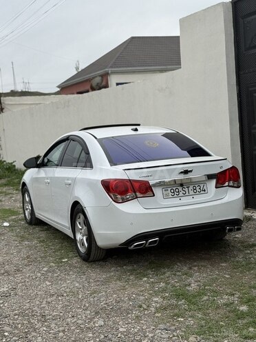 Chevrolet Cruze 2010, 285,000 km - 1.4 l - Qazax