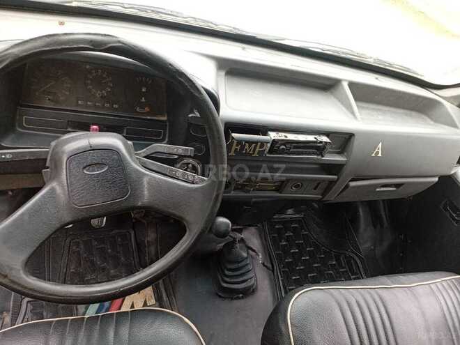 Ford Transit 1991, 999,999 km - 2.5 l - Quba