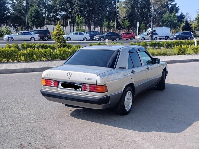 Mercedes 190 1992, 400,000 km - 2.0 l - Sumqayıt
